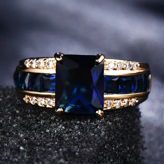 Ouro Safira Square-Cut Anel