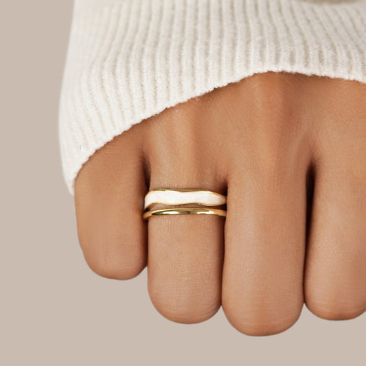 Ouro Sculptural Wrap Anel