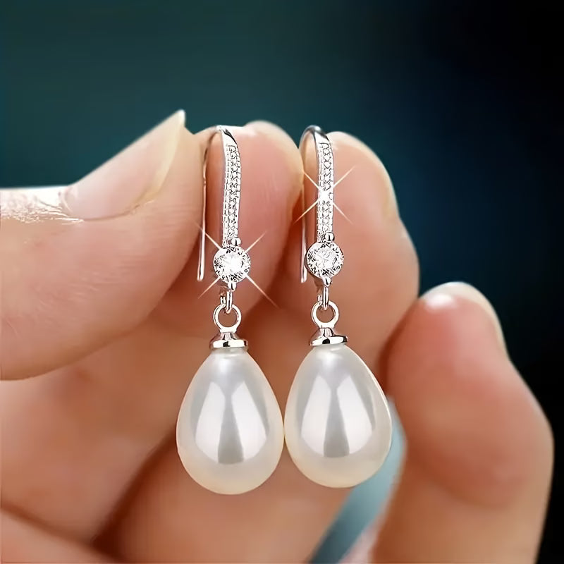 Classic Luxe Brincos de Pérolas