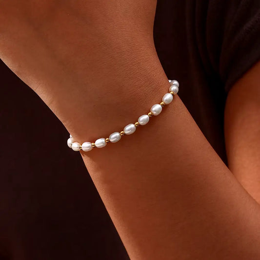 Elegant Pérola and Ouro Pulseira