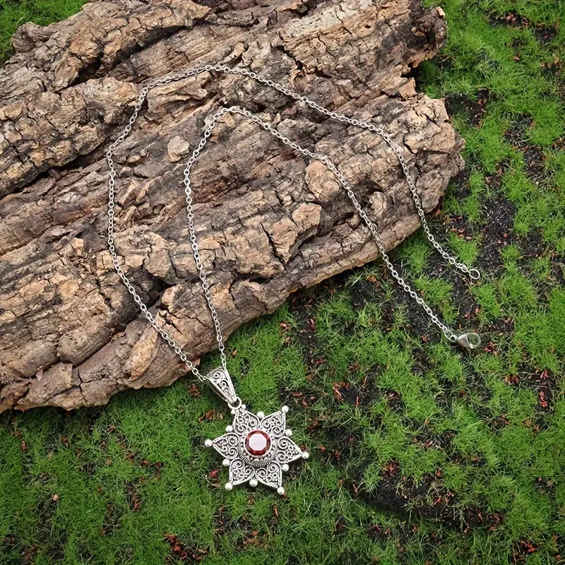 Prata Rubi Star Pendant Colar