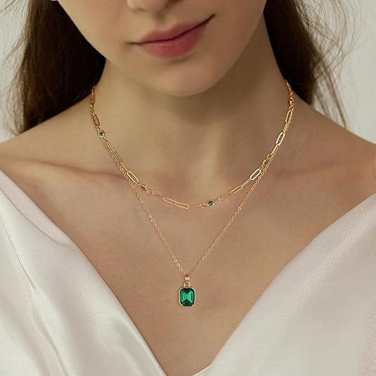 Esmeralda Clover Pendant Colar | Ouro