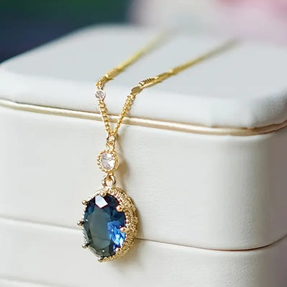 Ouro Safira Oval Drop Colar