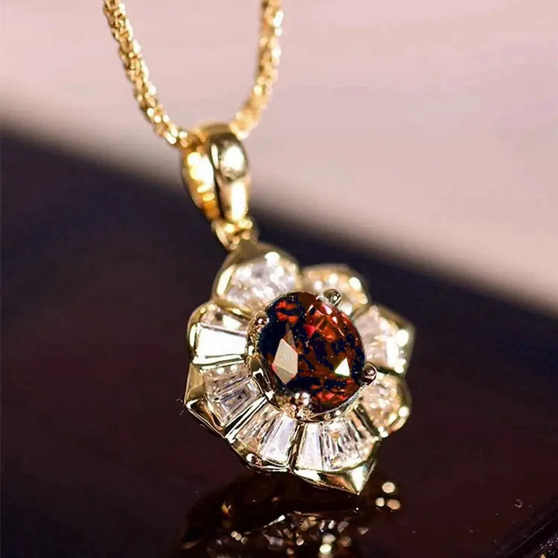 Kavella Solcrimson Colar | Ouro