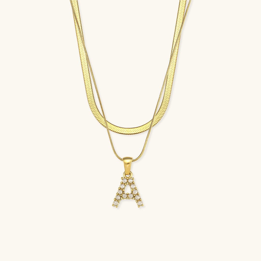 Fiona Layered Ouro Initial Letter Colar