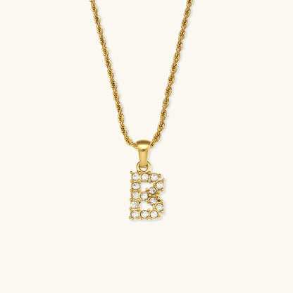 Maeve Letter Initial Diamante Colar