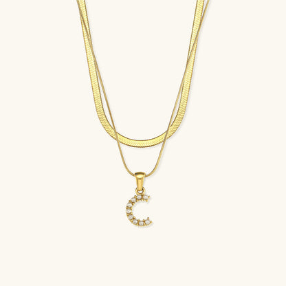 Fiona Layered Ouro Initial Letter Colar