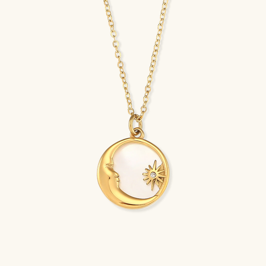 Evangeline Lunar Ouro Colar