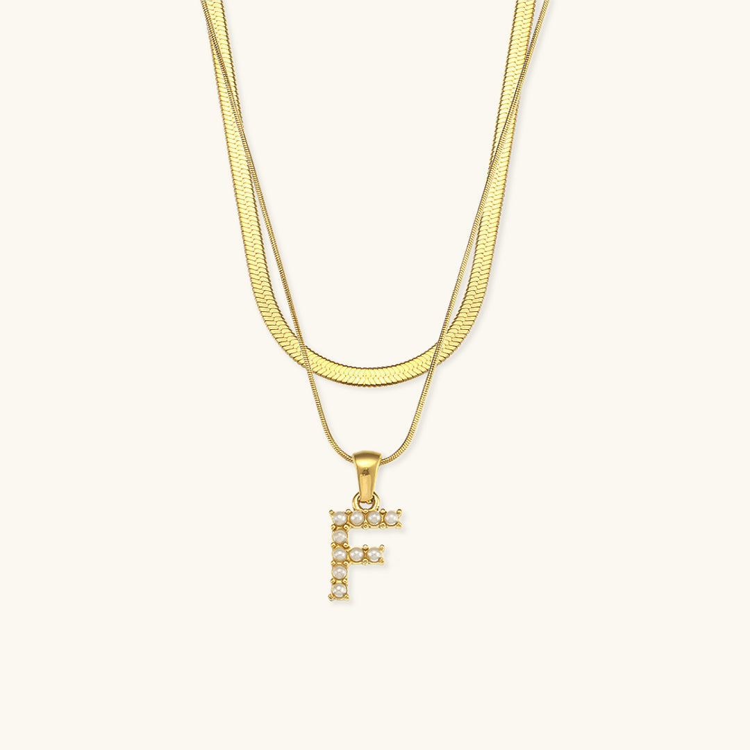 Fiona Layered Ouro Initial Letter Colar