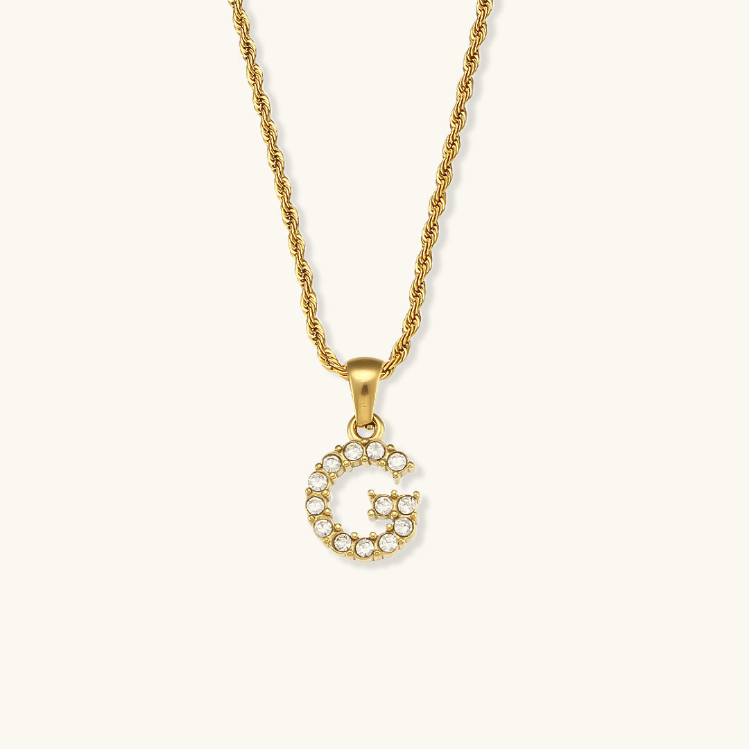Maeve Letter Initial Diamante Colar