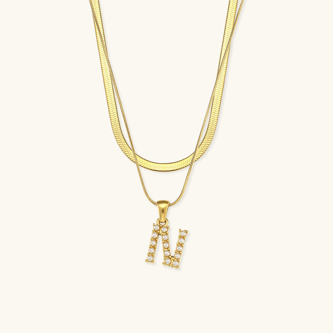 Fiona Layered Ouro Initial Letter Colar