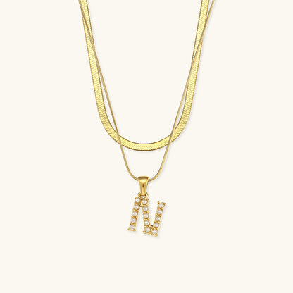 Fiona Layered Ouro Initial Letter Colar