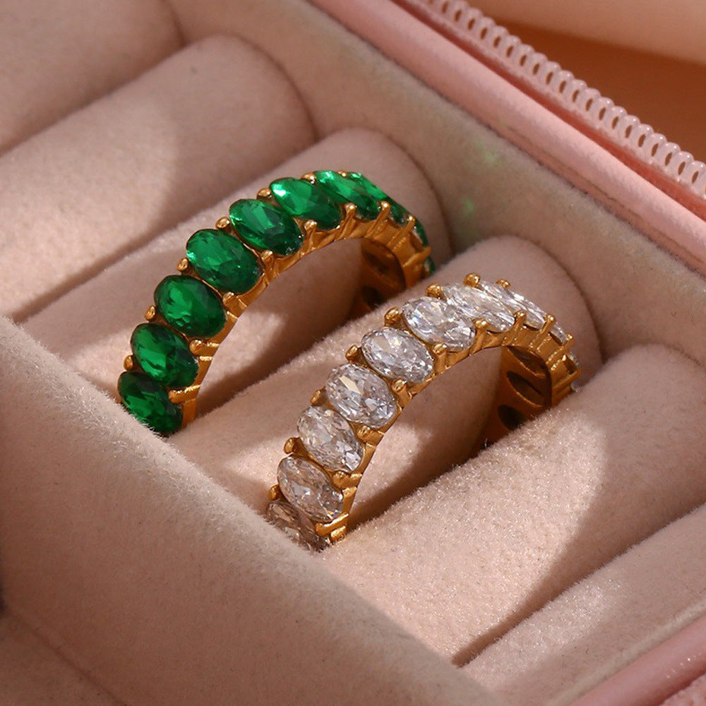 Antoinette Diamante Simulant Ouro Anel