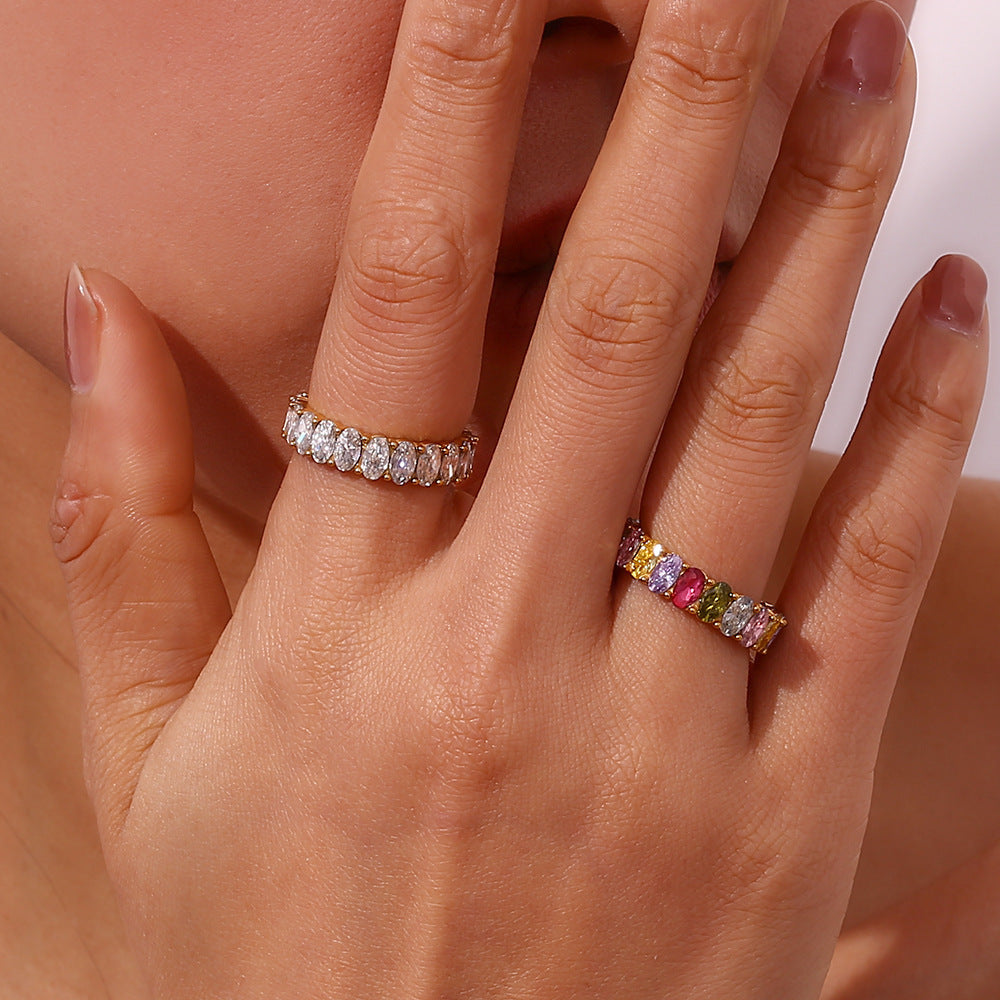 Antoinette Diamante Simulant Ouro Anel