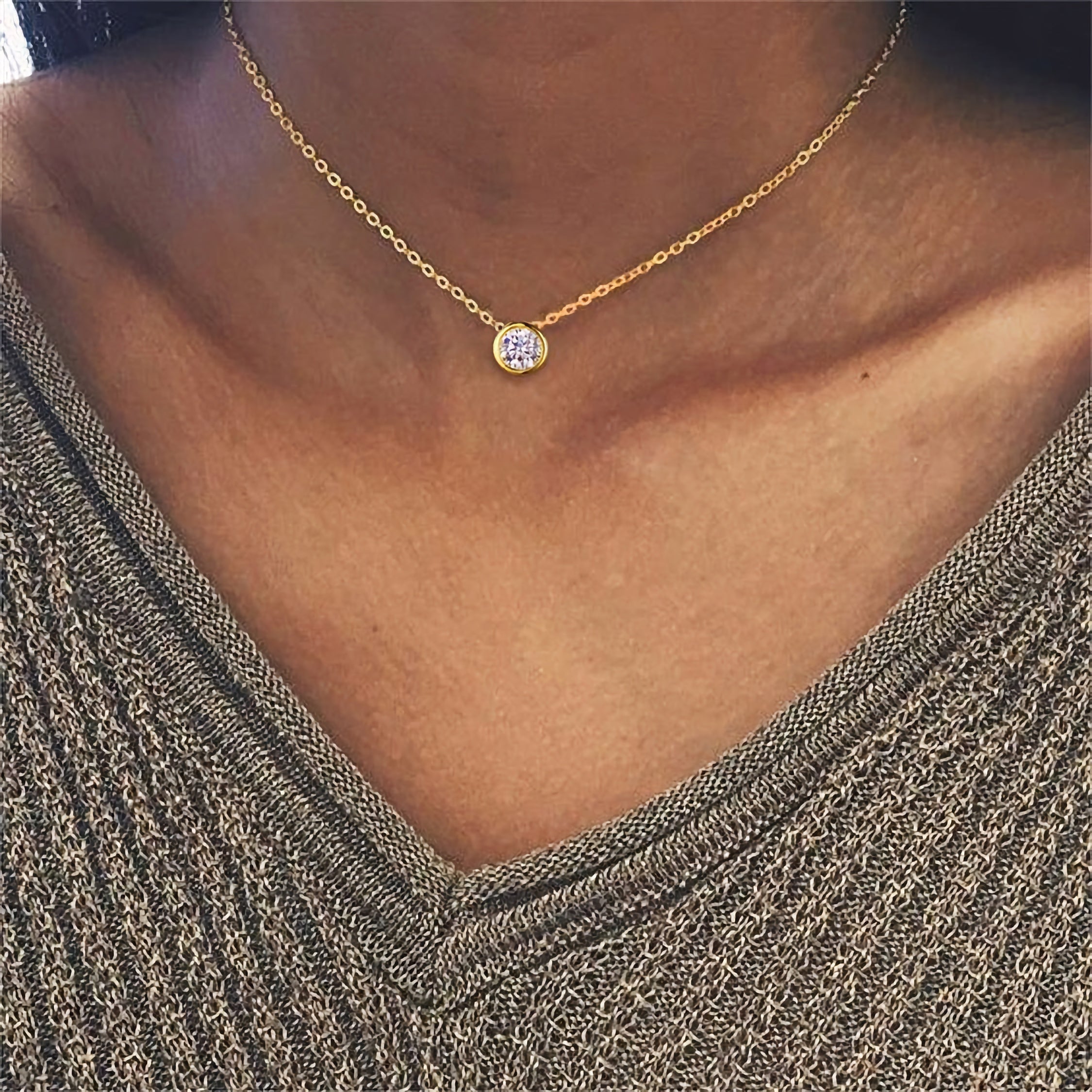 Amelia Birthstone Colar