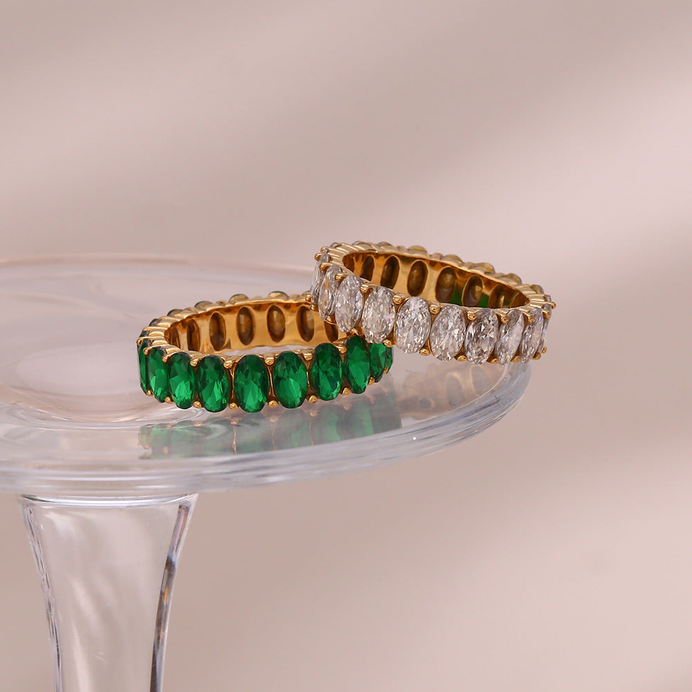 Antoinette Diamante Simulant Ouro Anel
