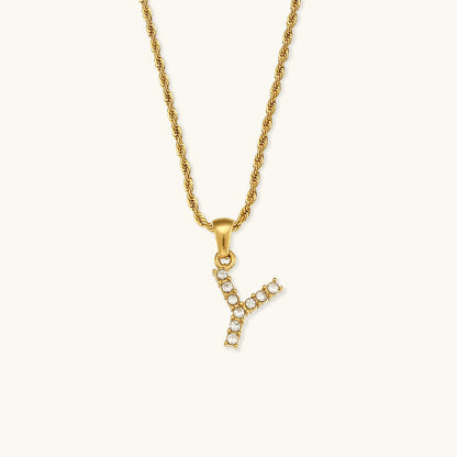 Maeve Letter Initial Diamante Colar