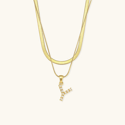 Fiona Layered Ouro Initial Letter Colar