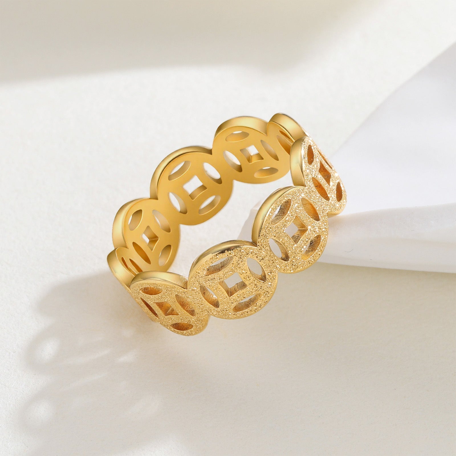 Ella Classic Pattern Anel | Ouro