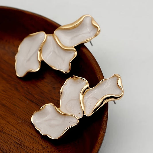 Pérola Flower Petal Brincos