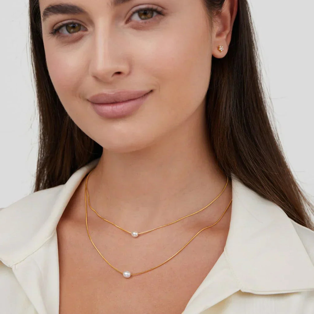 Sophisticated Layered Colar de Pérolas