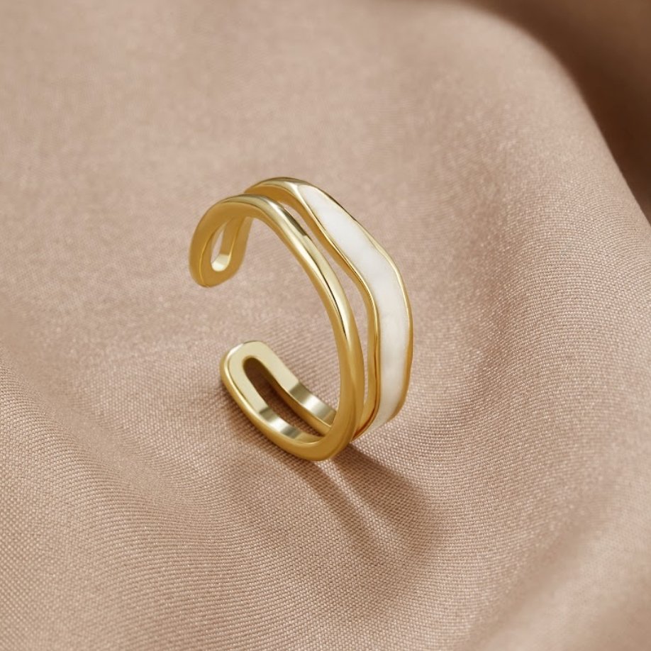 Ouro Sculptural Wrap Anel