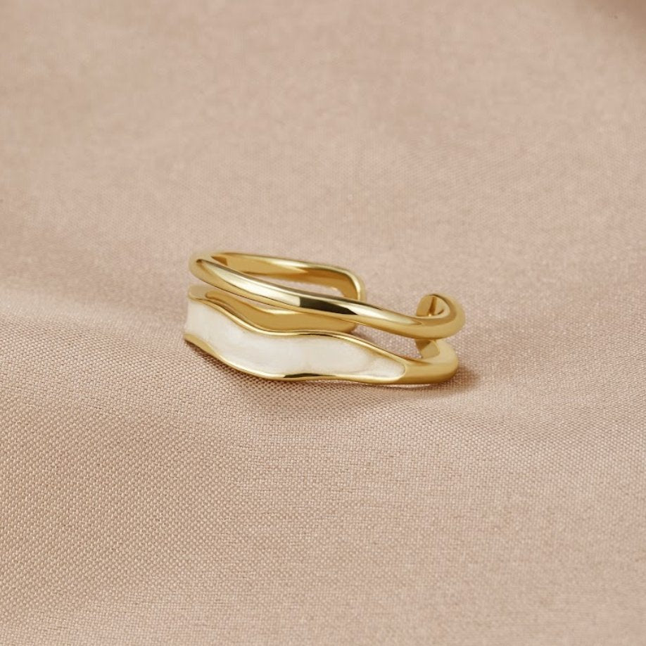 Ouro Sculptural Wrap Anel