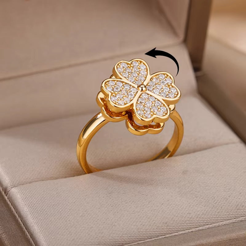 Clover Anel